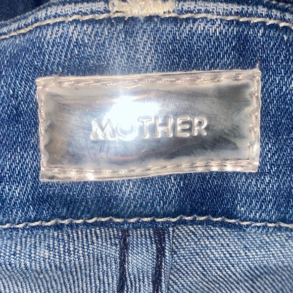 Mother The Looker distressed skinny jeans. Size 28 - Picture 3 of 5